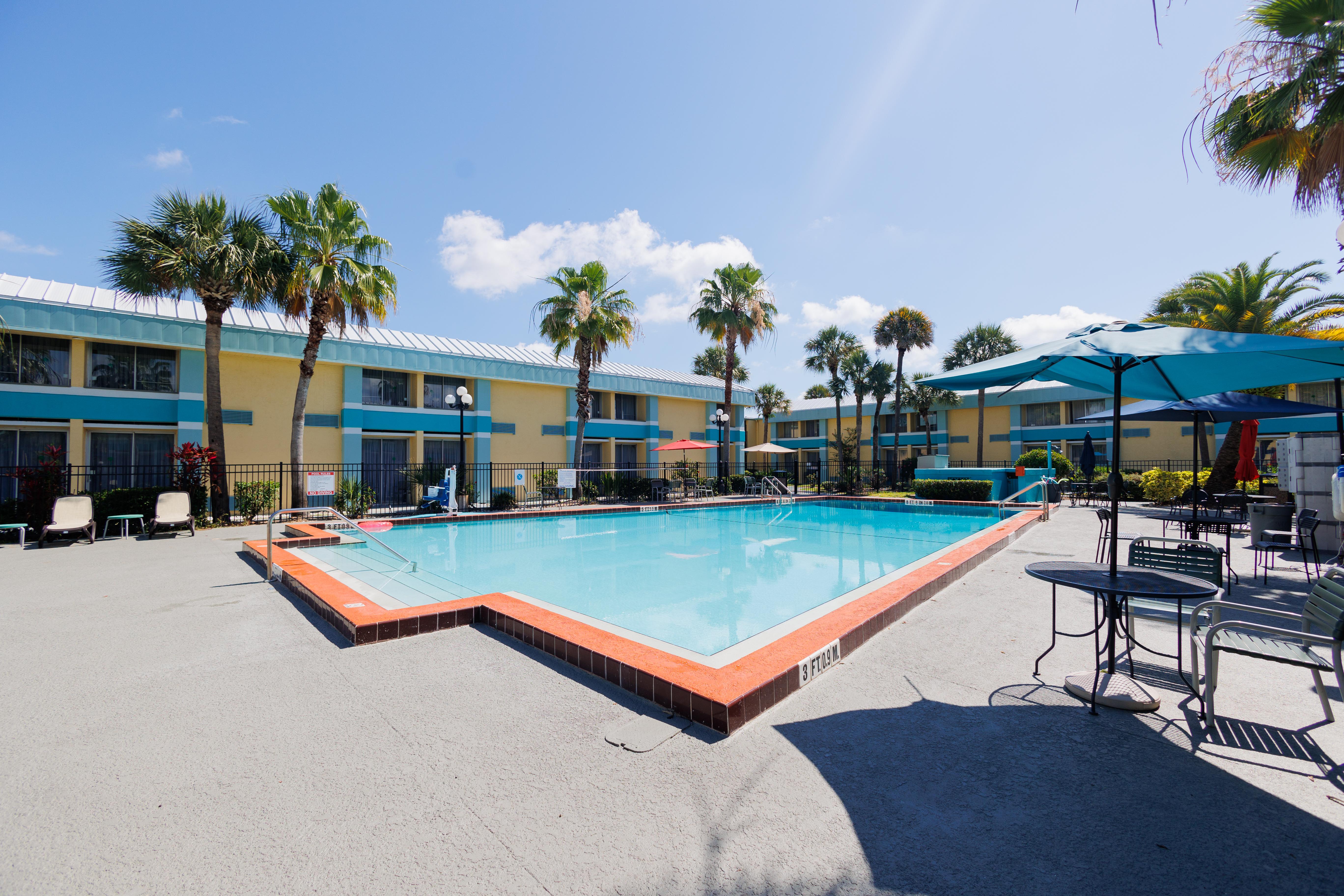 Garnet Inn & Suites Orlando Exterior foto